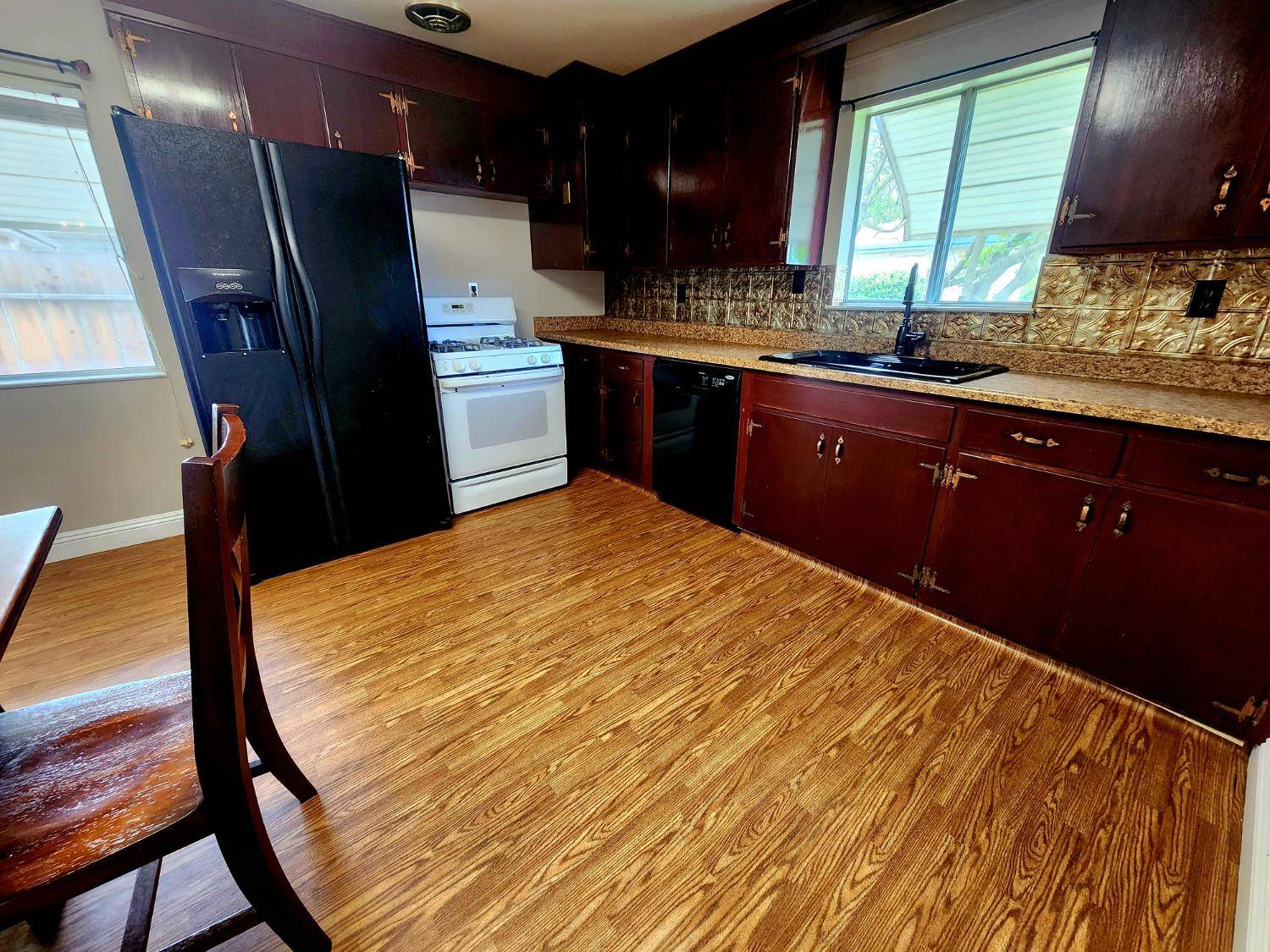 Galt, CA 95632,3784 Liberty RD