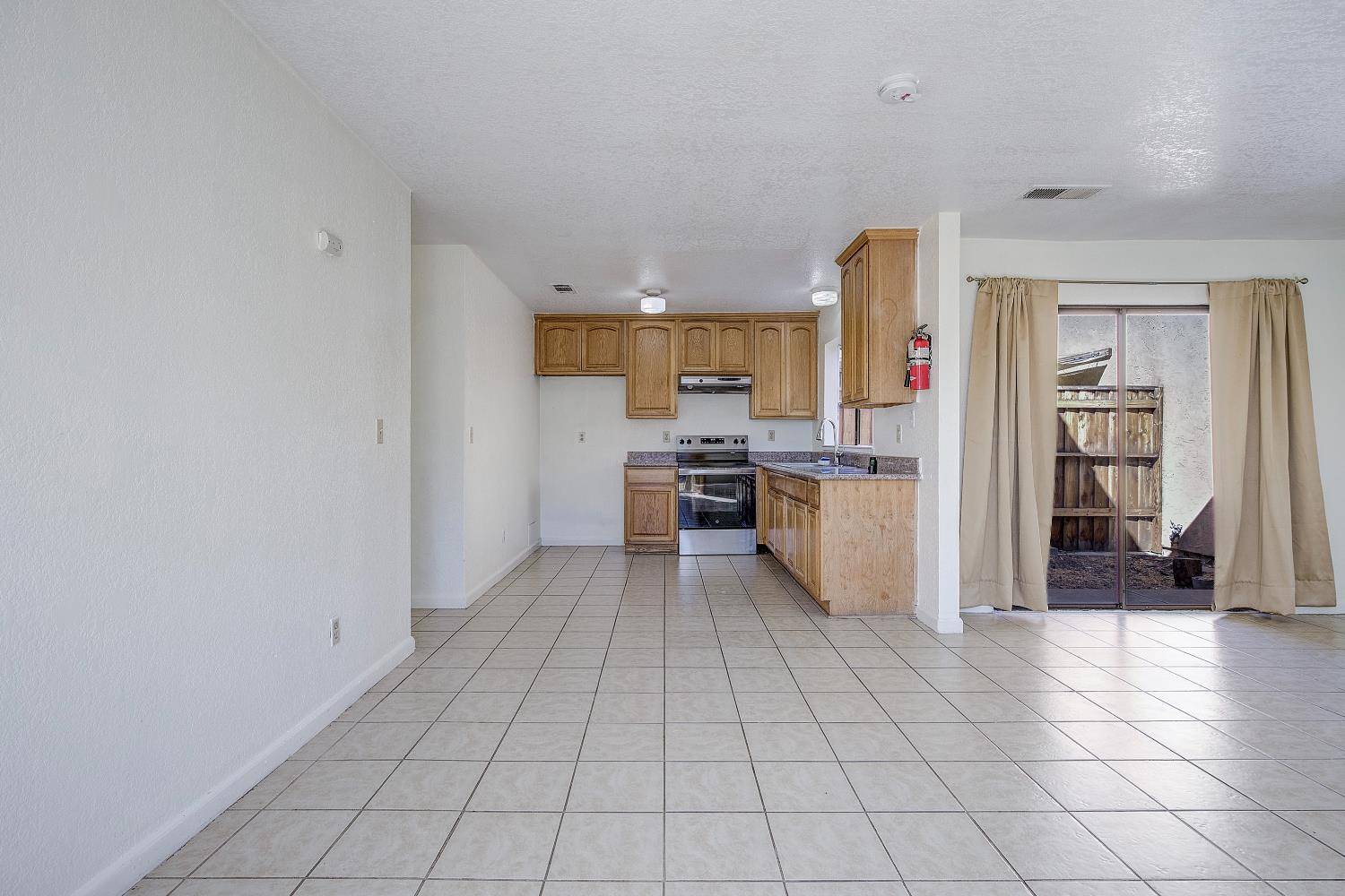 Stockton, CA 95210,8916 Fox Creek DR