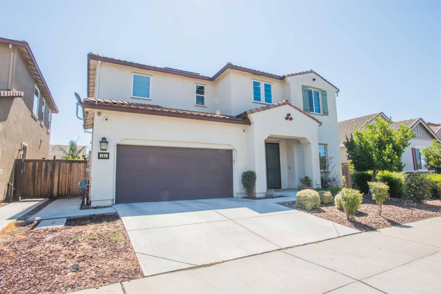 Sacramento, CA 95834,161 Dnieper River WAY