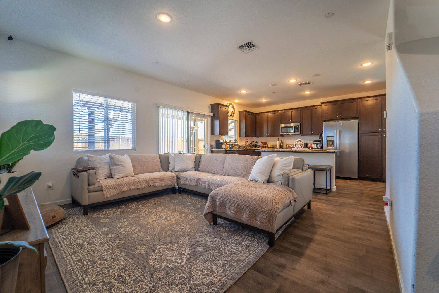 Rancho Cordova, CA 95742,12204 Paint Horse CT