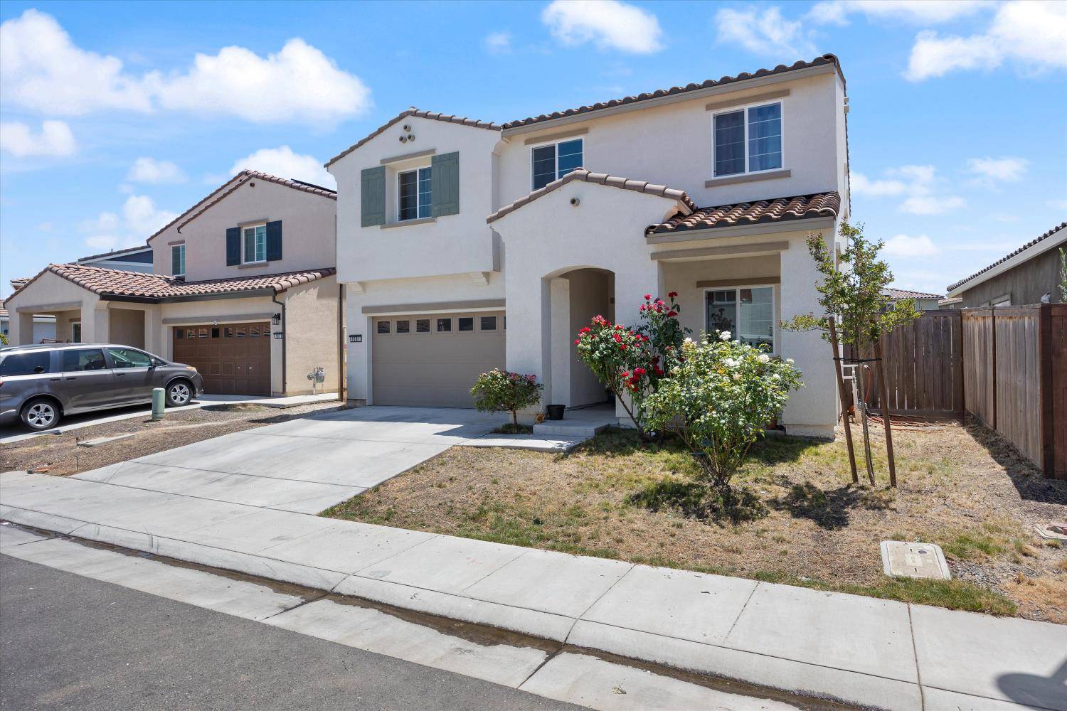 Roseville, CA 95747,1081 stargate DR