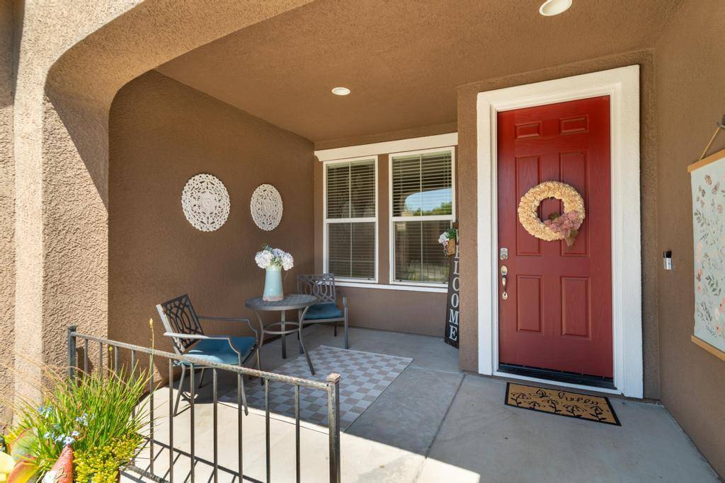 Lincoln, CA 95648,557 Darlington WAY