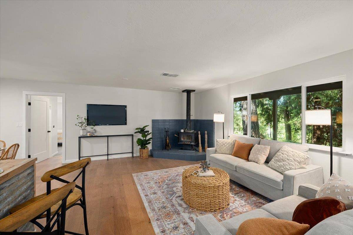 Grass Valley, CA 95949,10225 Elder Dr