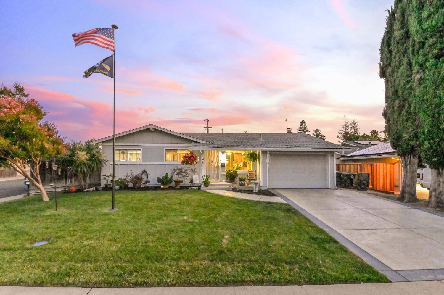 Rancho Cordova, CA 95670,2420 Glenfaire DR
