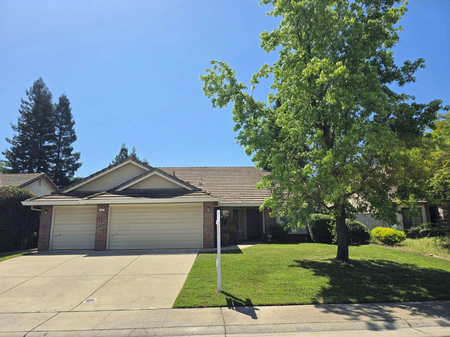 Roseville, CA 95747,1517 Fitzgerald WAY