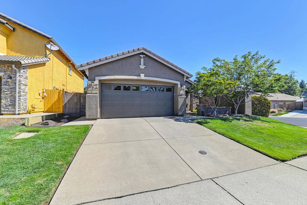 Folsom, CA 95630,1494 Strabane WAY