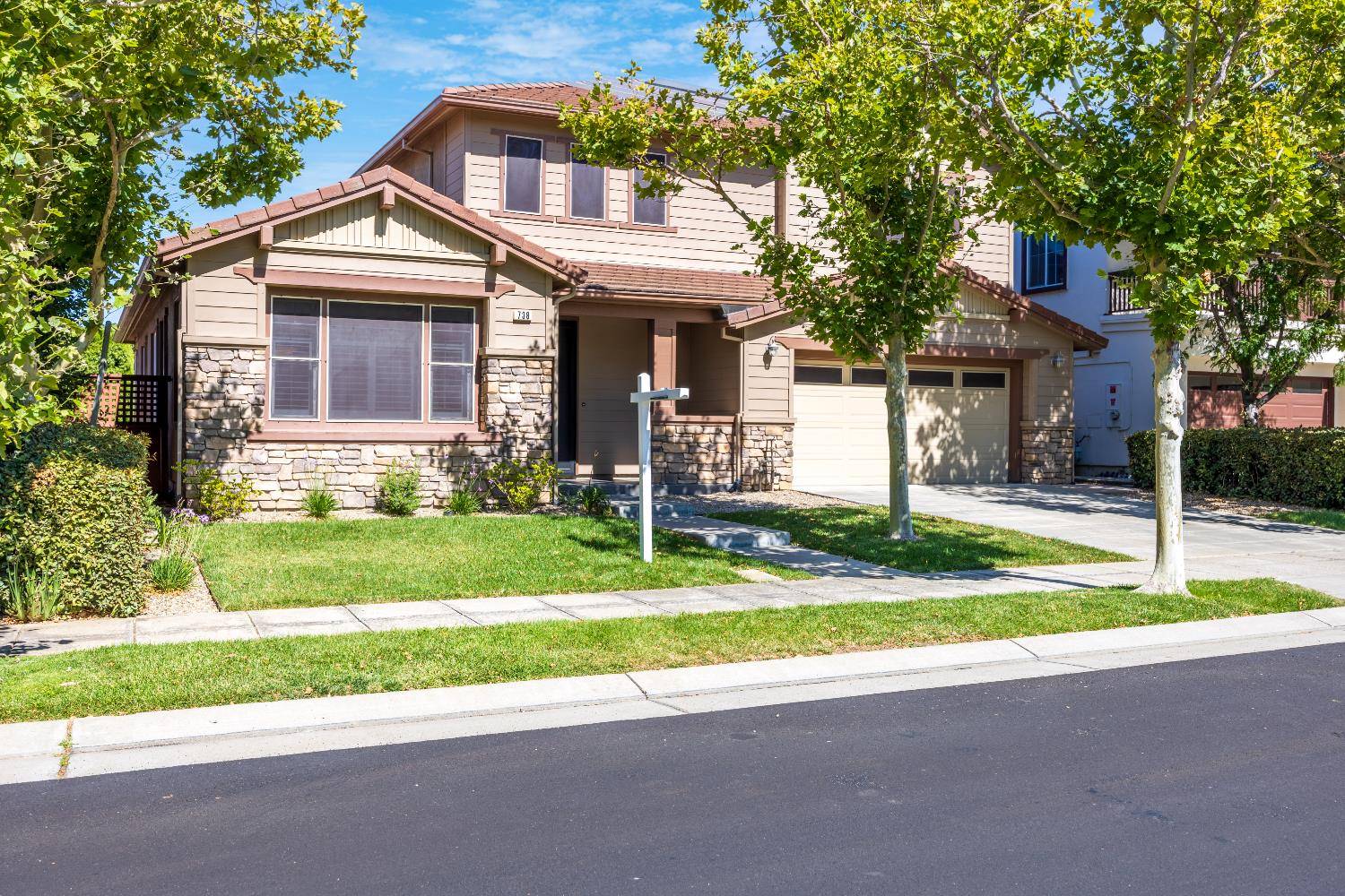 Mountain House, CA 95391,738 Prosperity ST