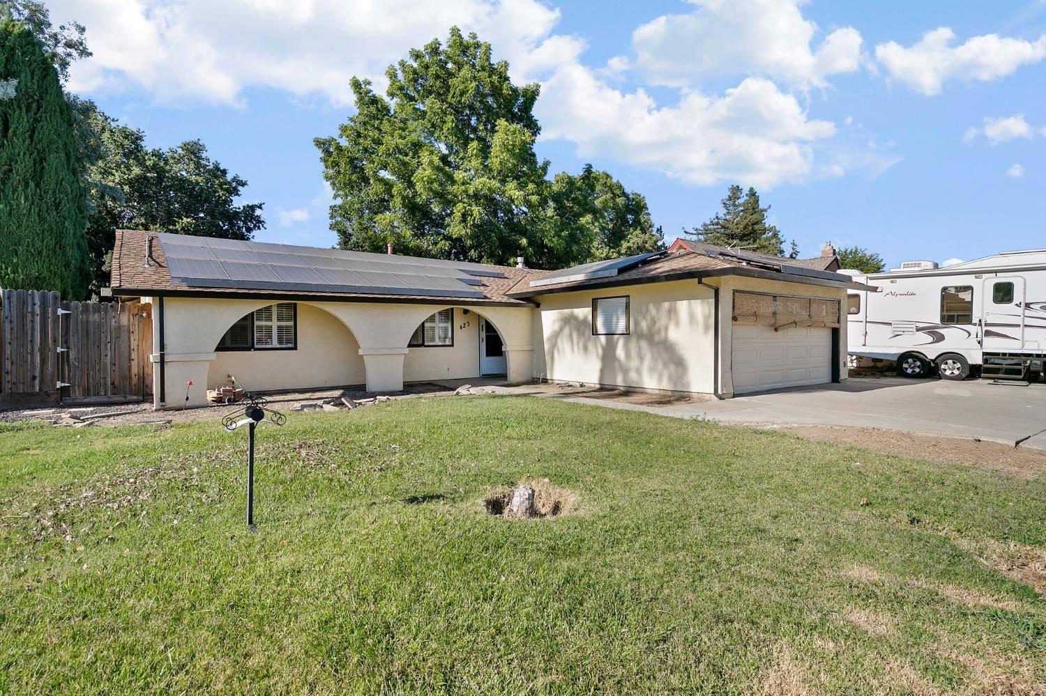 Woodland, CA 95695,423 El Dorado DR