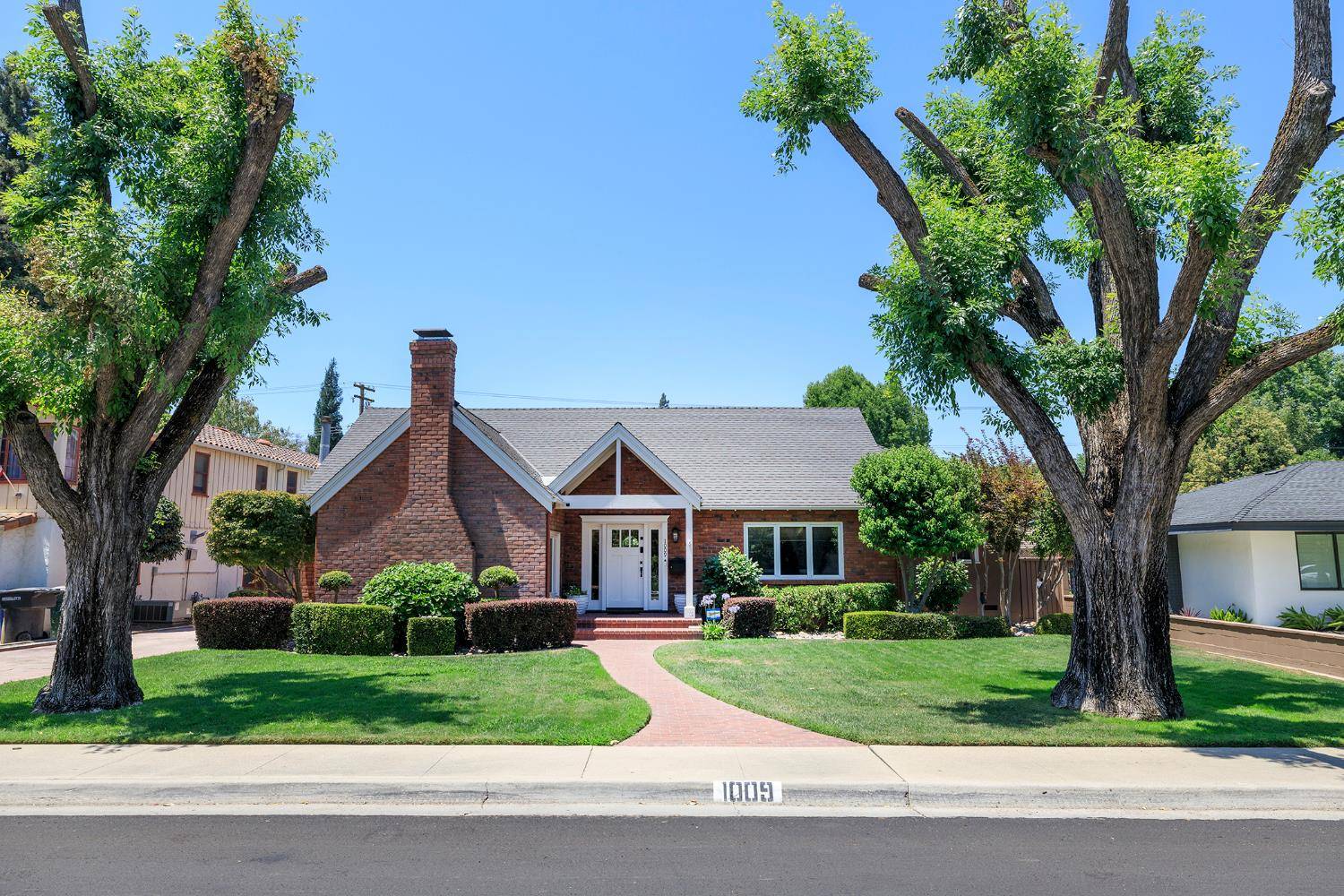 Modesto, CA 95350,1009 Sycamore AVE