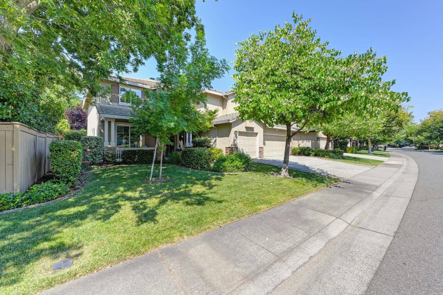 Folsom, CA 95630,1113 Kingfisher CIR