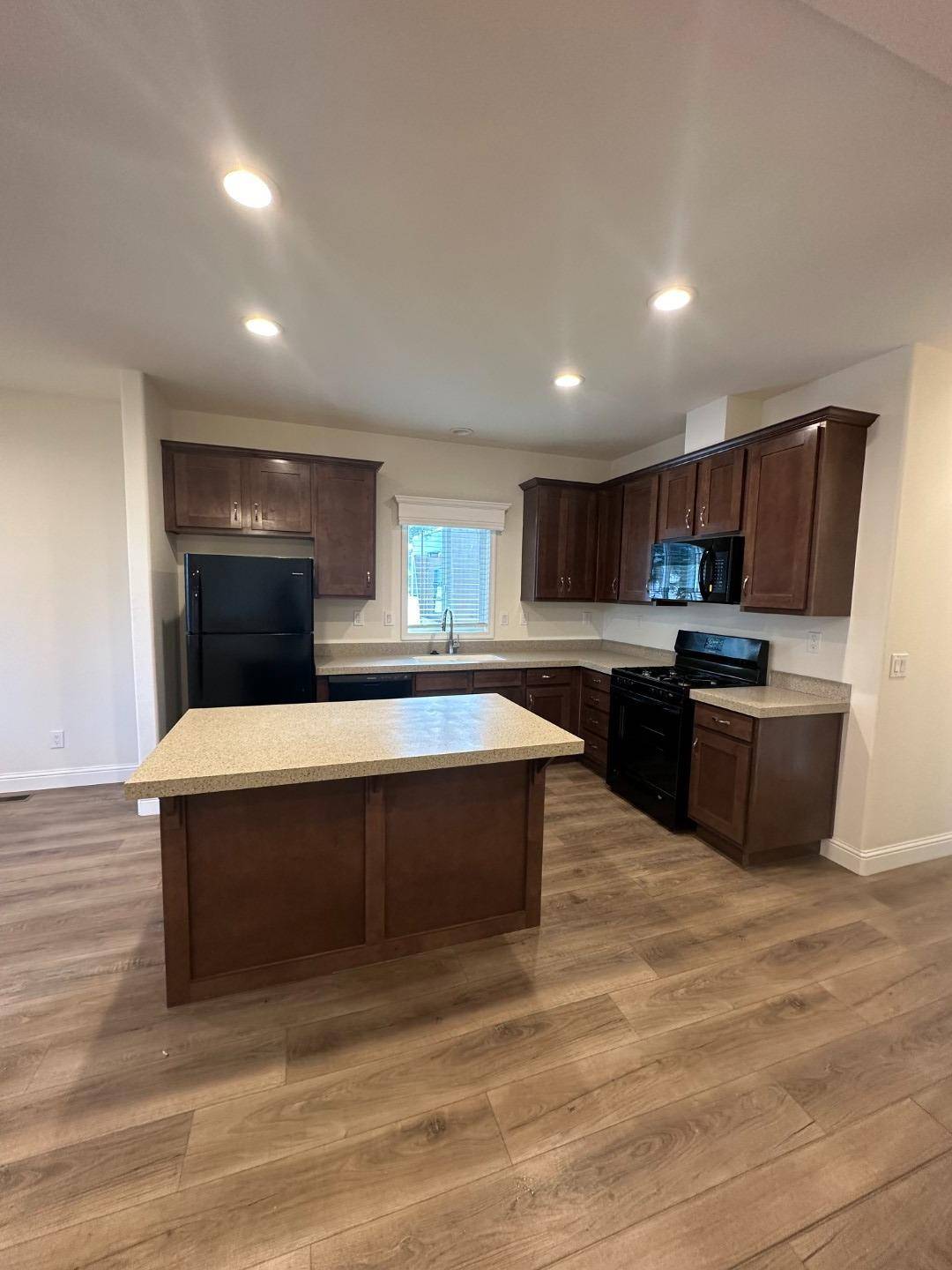 South Lake Tahoe, CA 96150,3740 Blackwood Rd #61