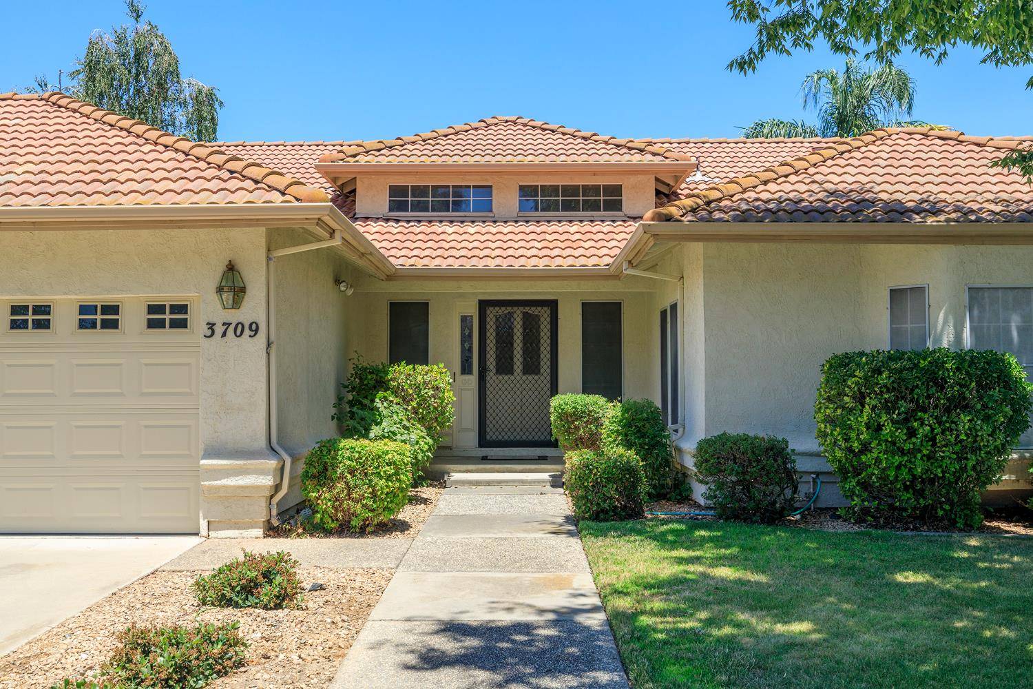 Modesto, CA 95355,3709 Springcreek DR