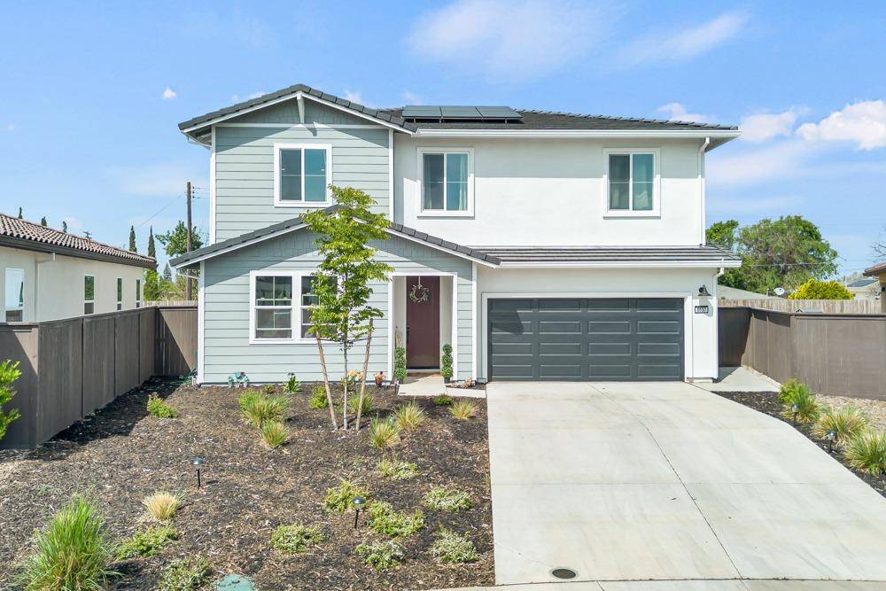 Sacramento, CA 95828,8637 Lakha CIR