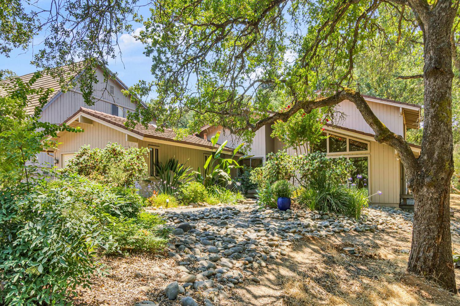 Fair Oaks, CA 95628,5361 Long Canyon DR