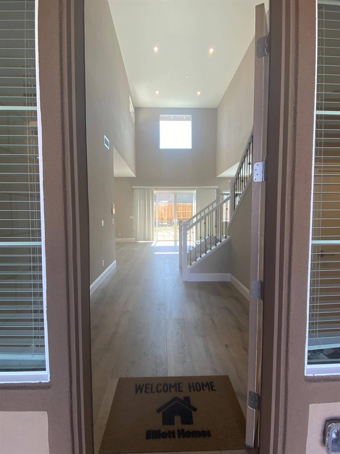 El Dorado Hills, CA 95762,6890 Saratoga Estates DR