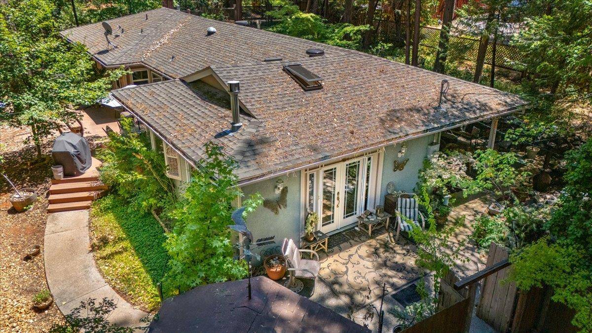 Grass Valley, CA 95945,14207 Tim Burr LN