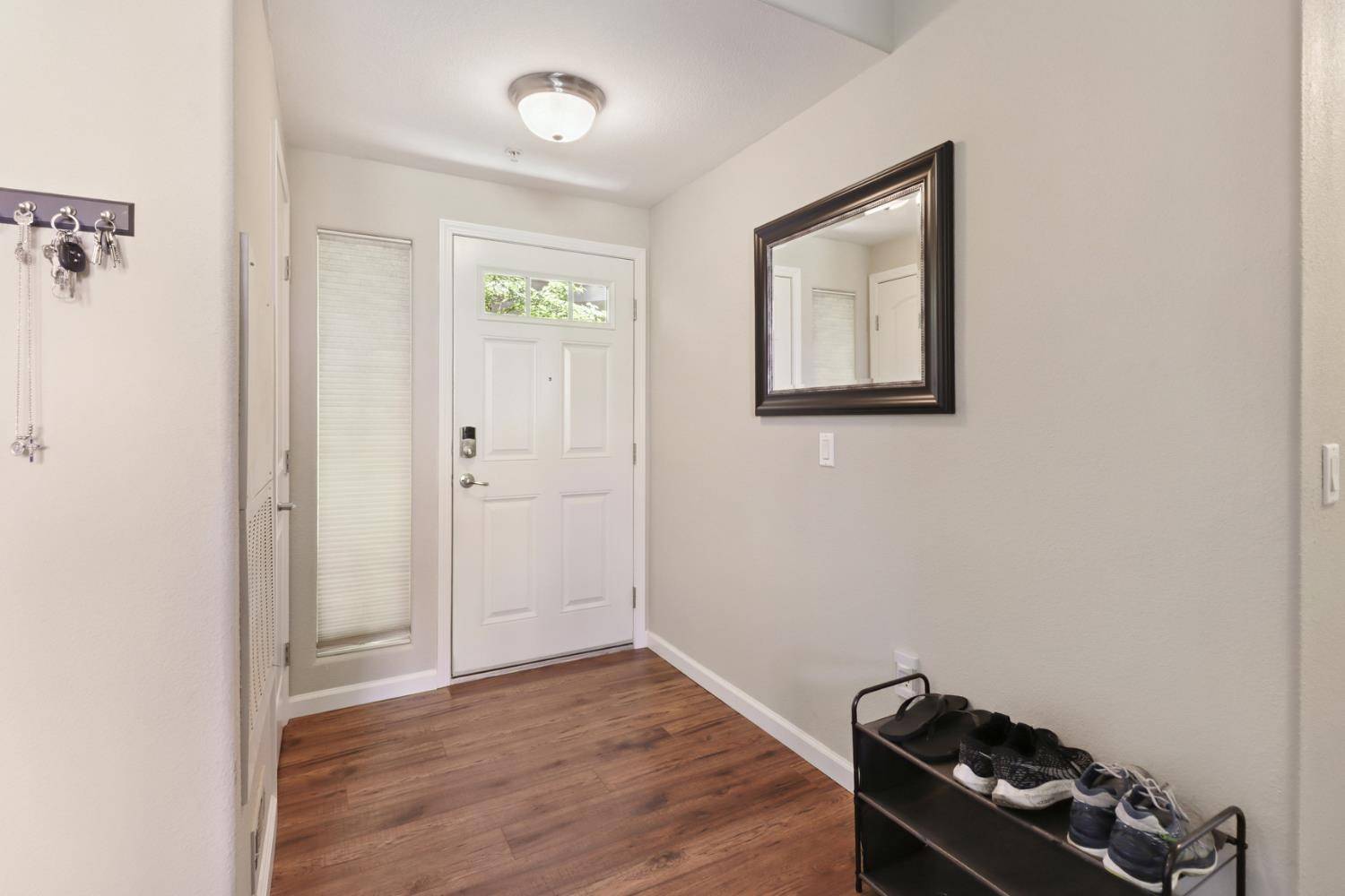 Folsom, CA 95630,400 Moon CIR #428