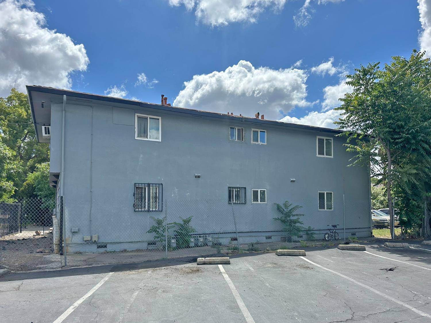 Sacramento, CA 95824,3836 S 43rd AVE