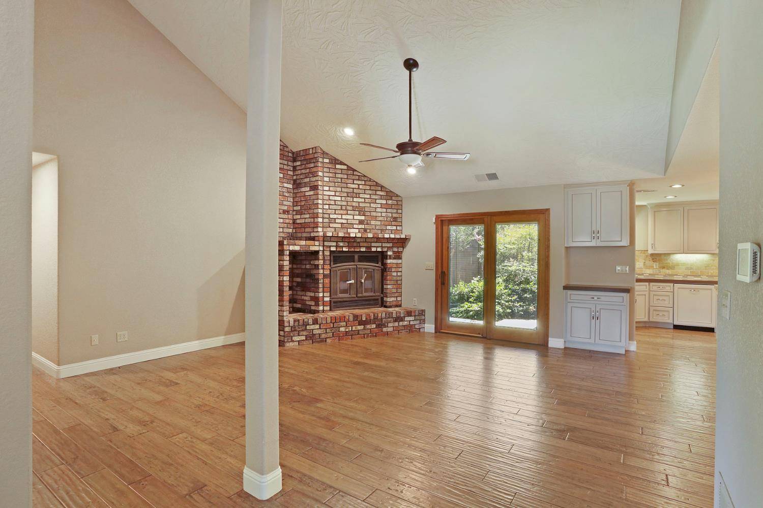Modesto, CA 95356,2404 Dutchollow CT