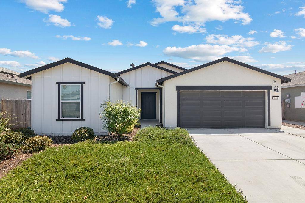 Waterford, CA 95386,12084 Royal CT