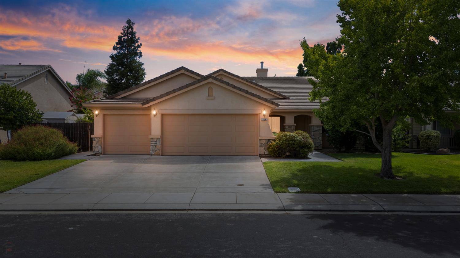 Manteca, CA 95336,728 Bobcat LN