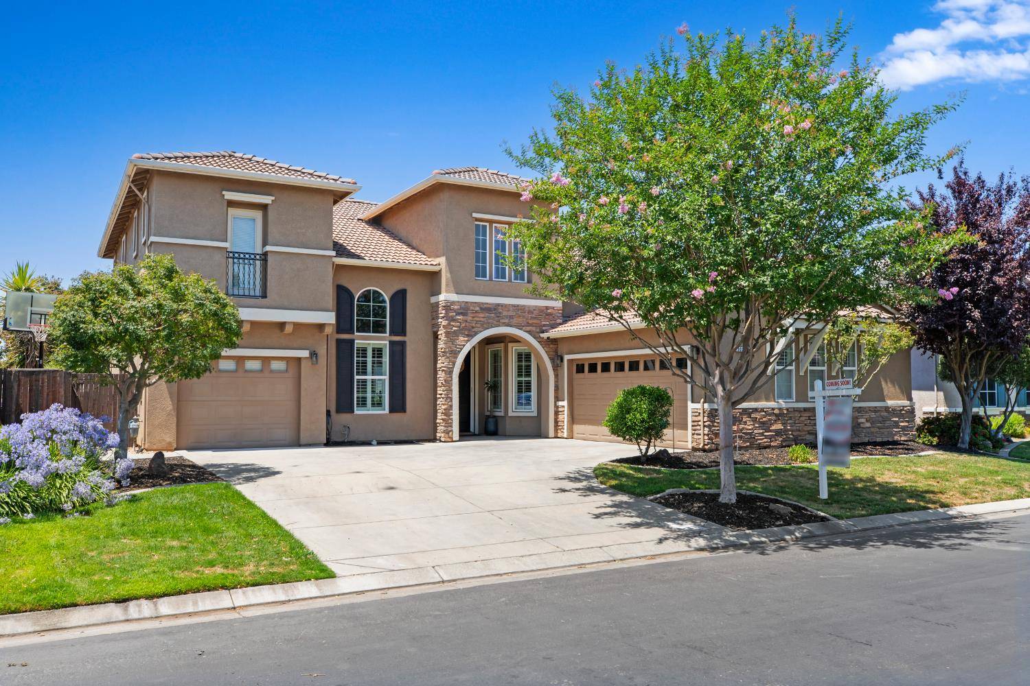Modesto, CA 95355,3021 Edgeview DR
