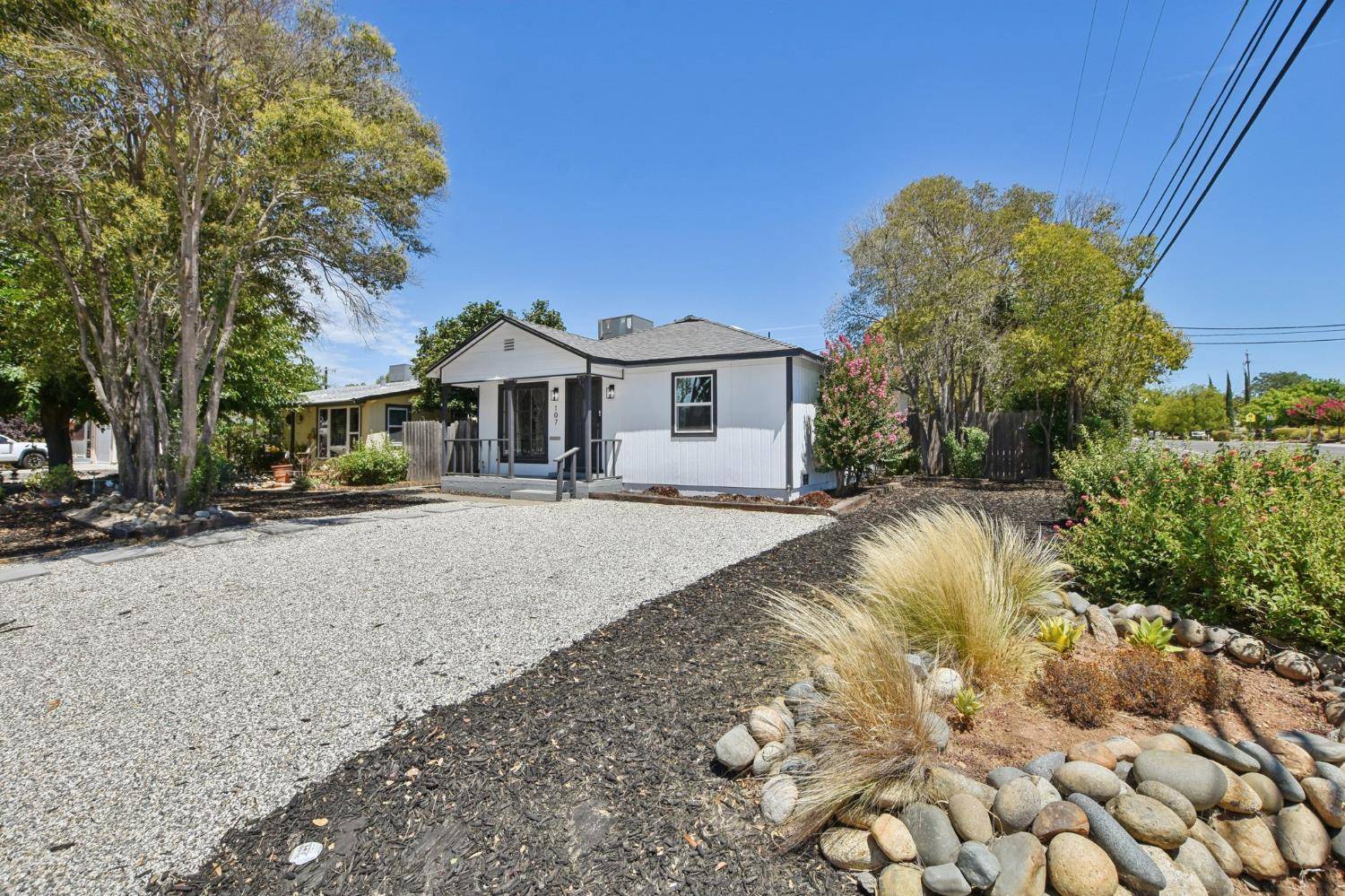 Lincoln, CA 95648,107 J ST