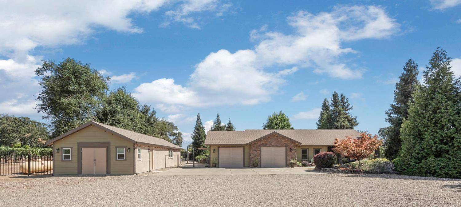 Lockeford, CA 95237,16934 E Highway 88