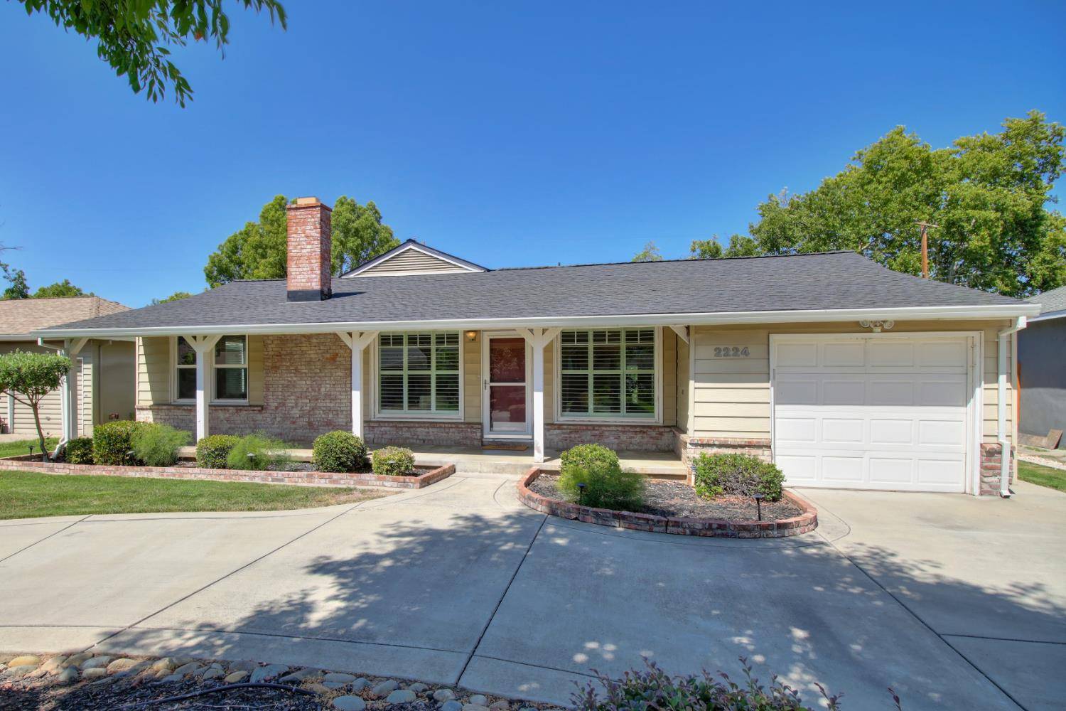 Sacramento, CA 95864,2224 Ione Street