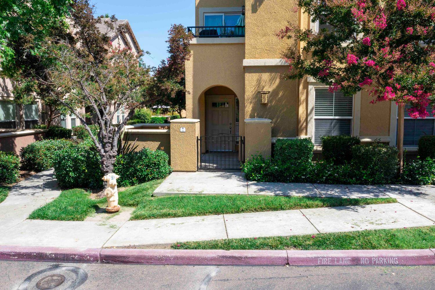 West Sacramento, CA 95691,1396 Milano DR #6