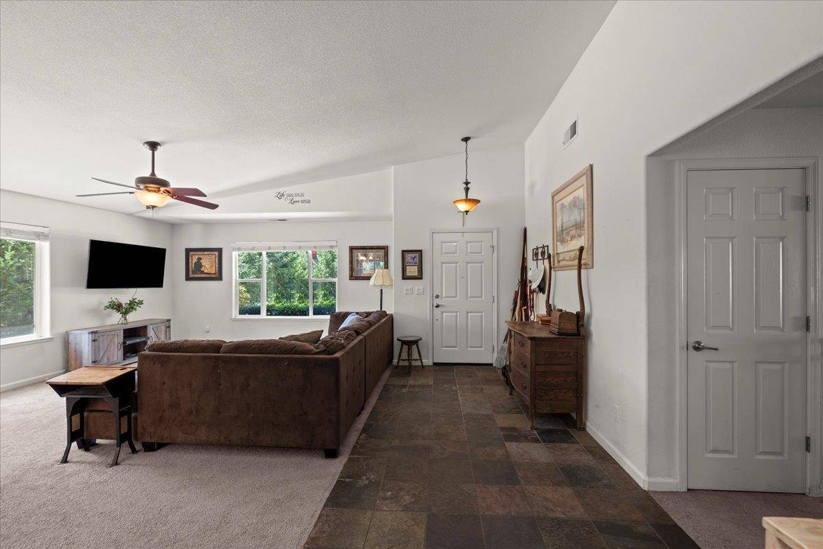 Colfax, CA 95713,397 Washington Irving DR
