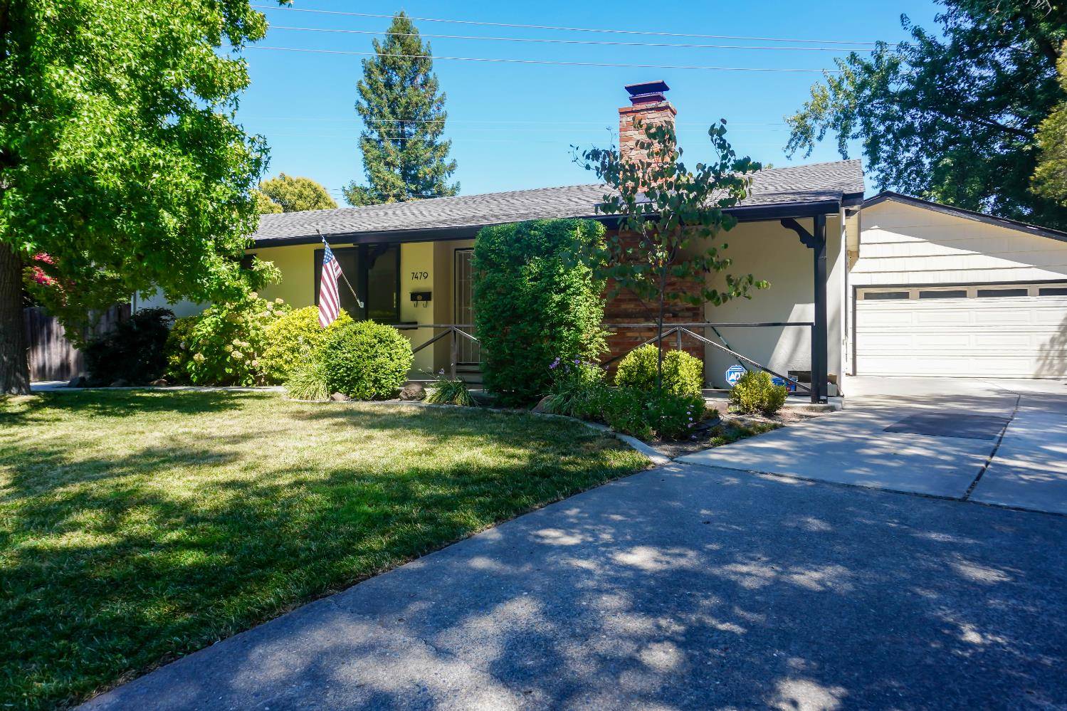 Citrus Heights, CA 95610,7479 Skycrest CT