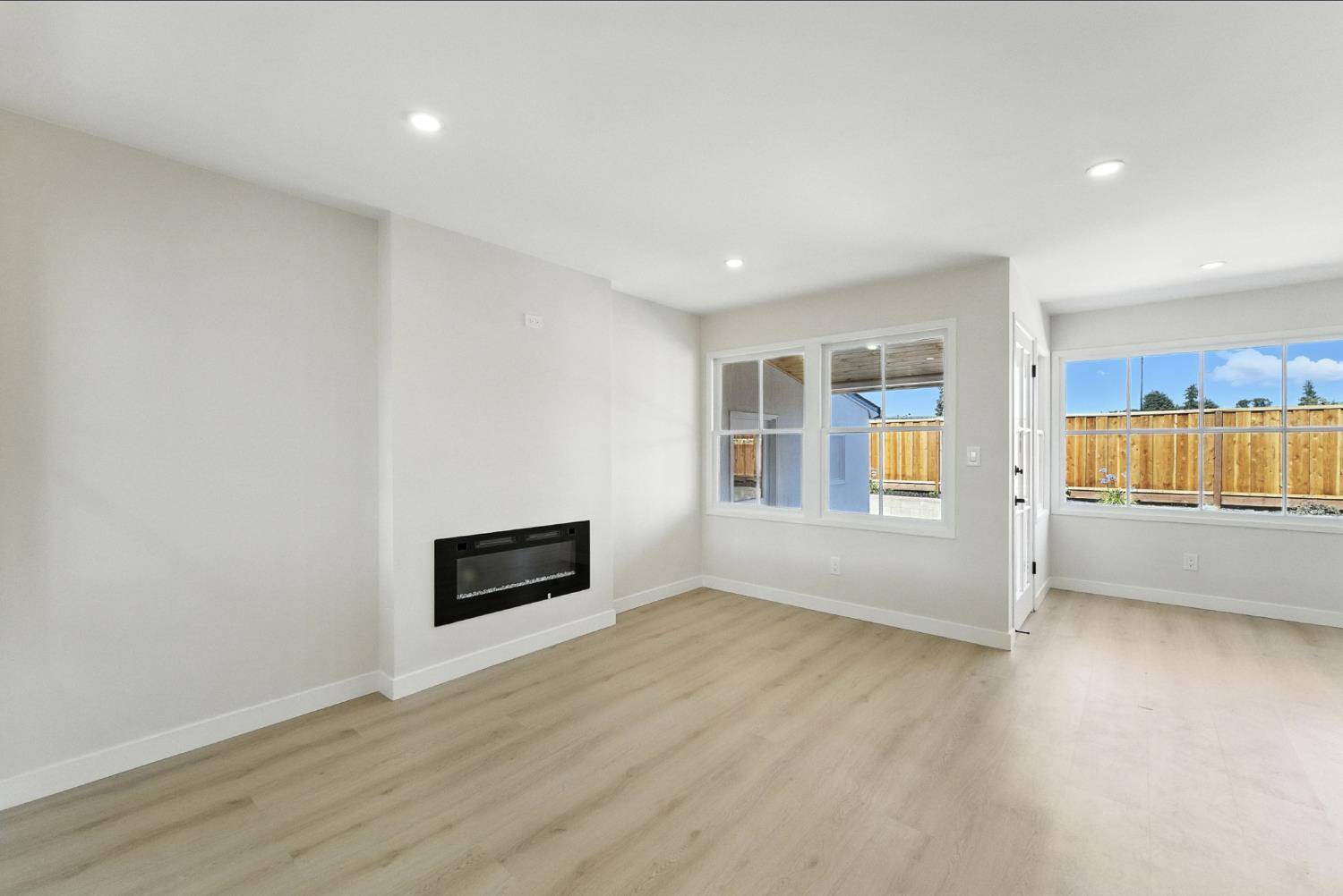 San Lorenzo, CA 94580,15746 Paseo Largavista