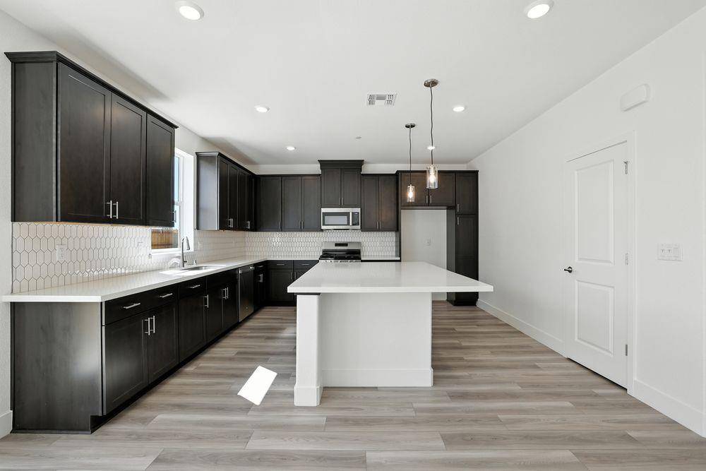 Sacramento, CA 95829,7736 Congaree WAY