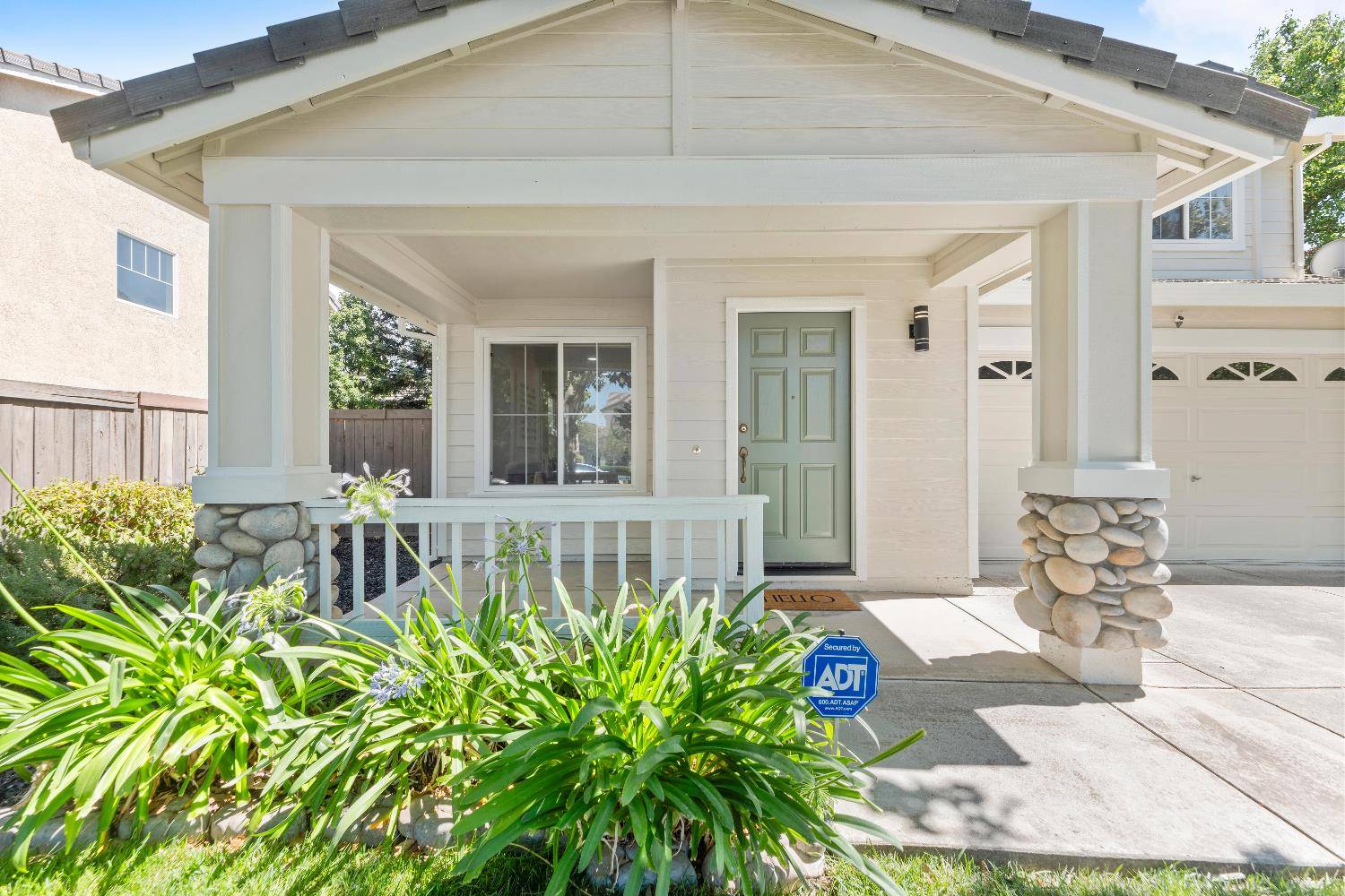 Sacramento, CA 95835,29 Acero CT
