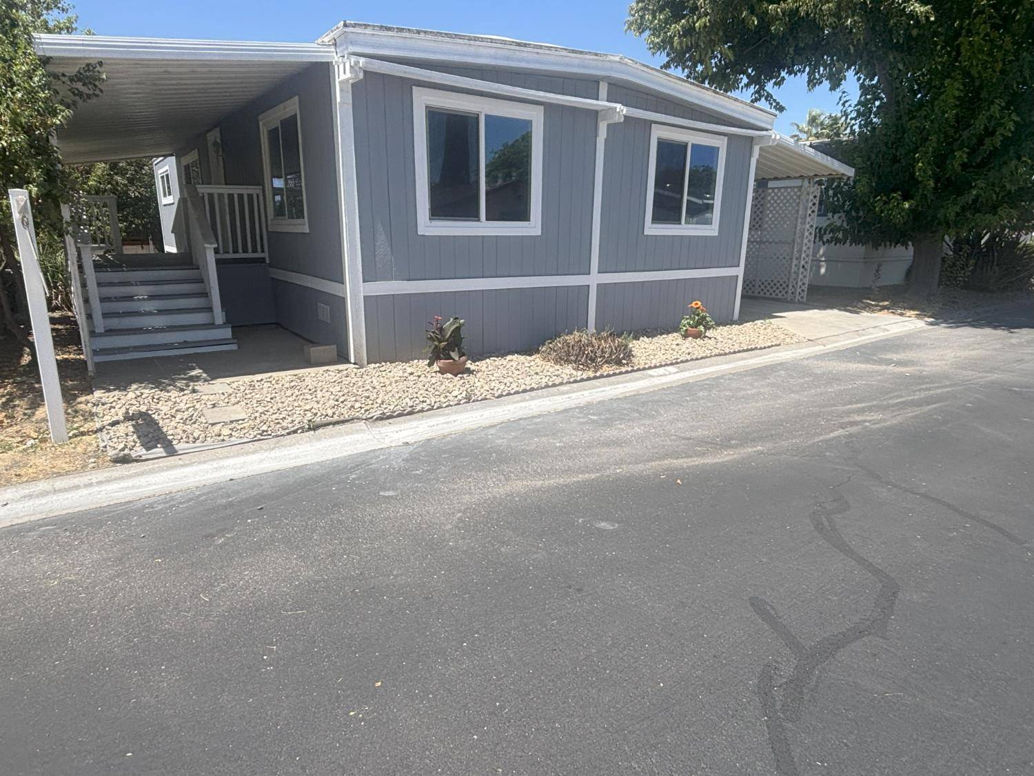 West Sacramento, CA 95691,3901 Lake RD #151