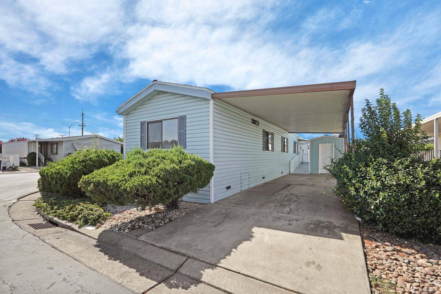 Stockton, CA 95210,6706 Tam O shanter Drive #102