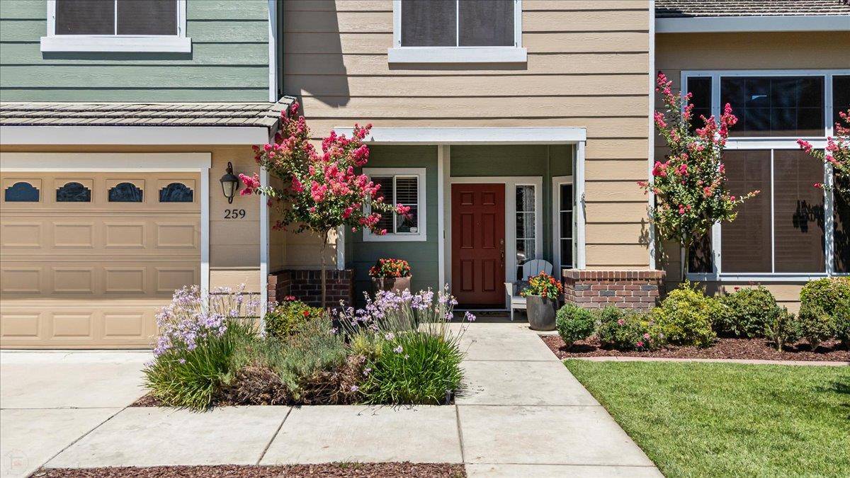 Ripon, CA 95366,259 Otis DR
