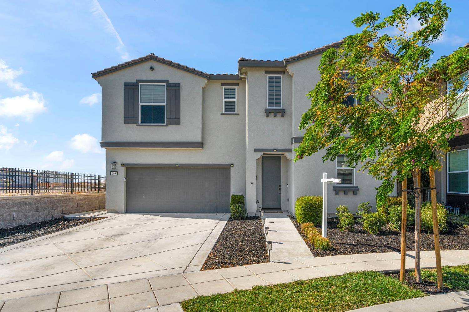 Mountain House, CA 95391,300 E Natasha AVE