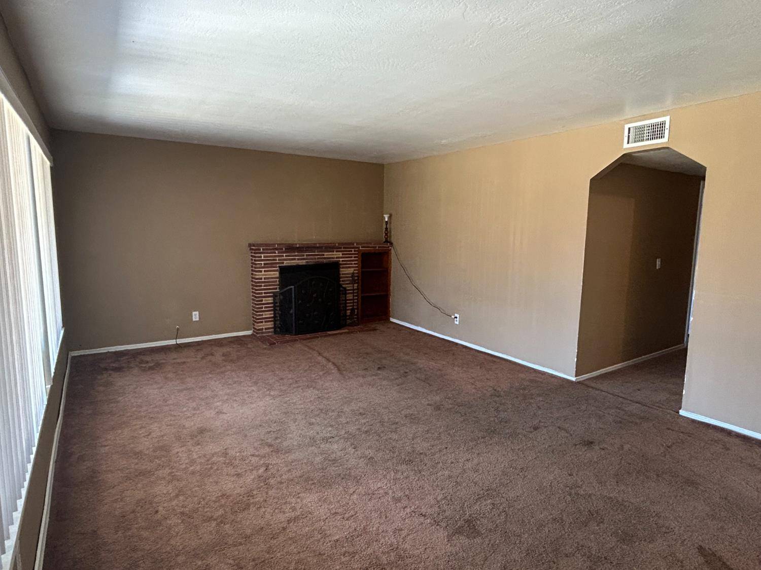Sacramento, CA 95815,481 Eleanor AVE