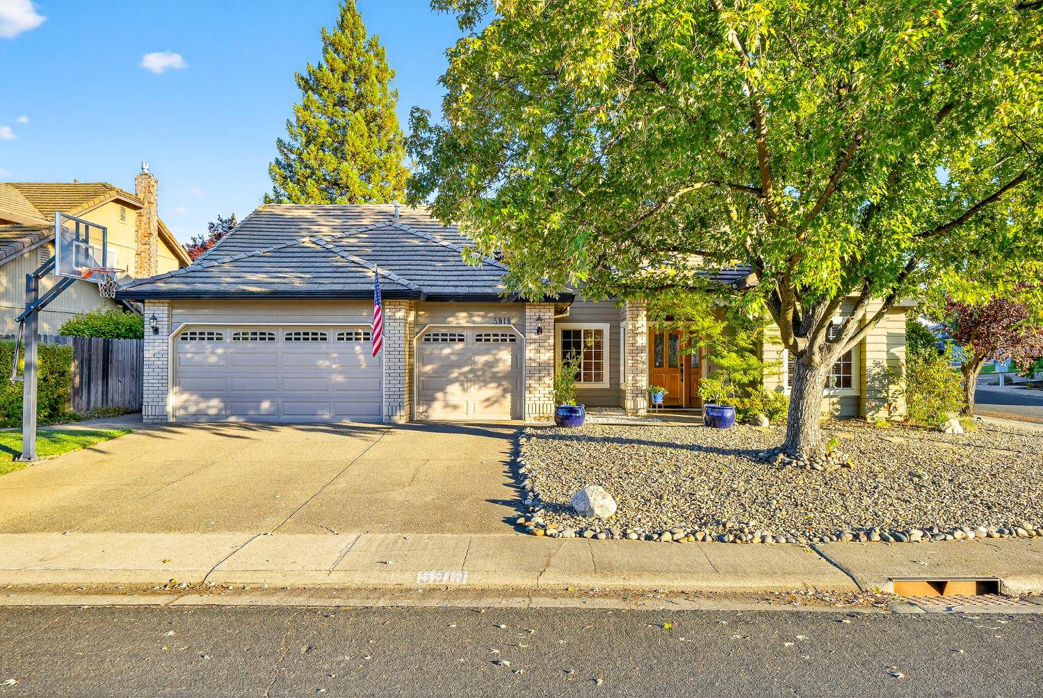 Rocklin, CA 95765,5919 Blackstone DR