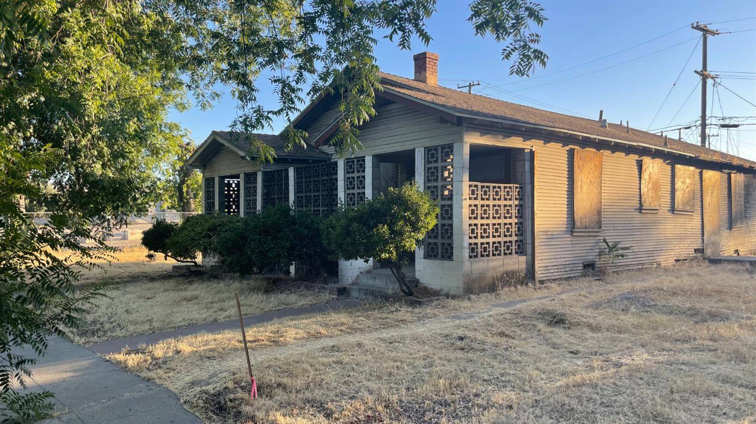 Modesto, CA 95354,101 Fairview AVE