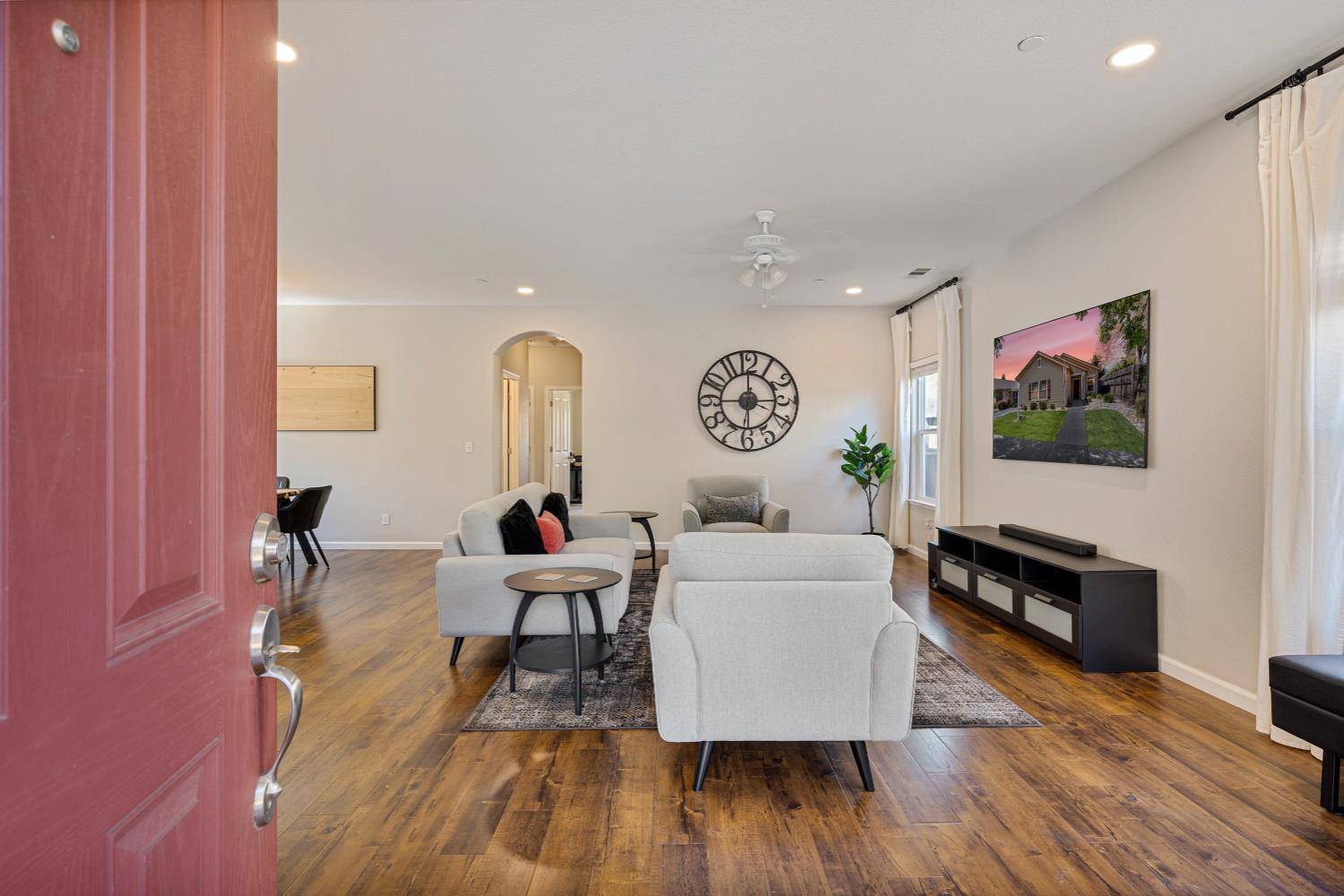 Lodi, CA 95240,421 Daisy AVE