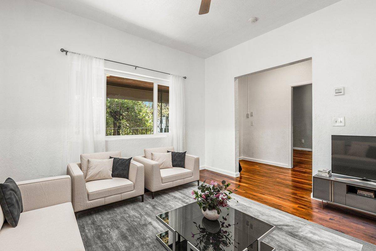 Grass Valley, CA 95945,302 S Auburn ST