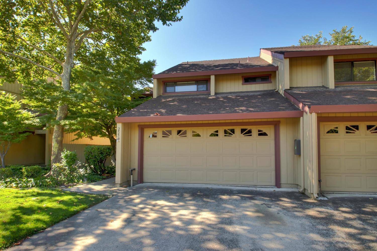 West Sacramento, CA 95691,2556 Duet DR