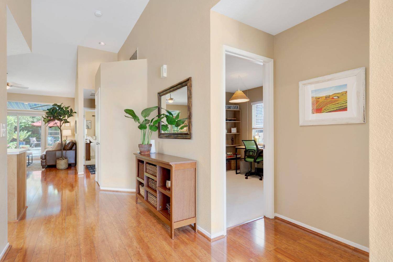 Davis, CA 95618,811 La Coruno ST