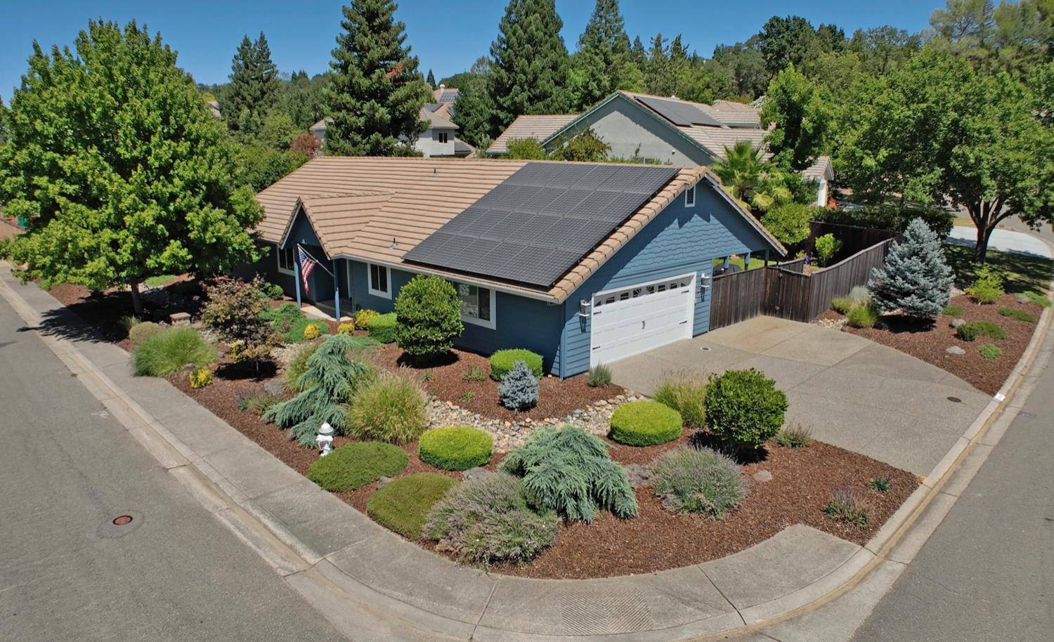 El Dorado Hills, CA 95762,2605 Wrangler PL