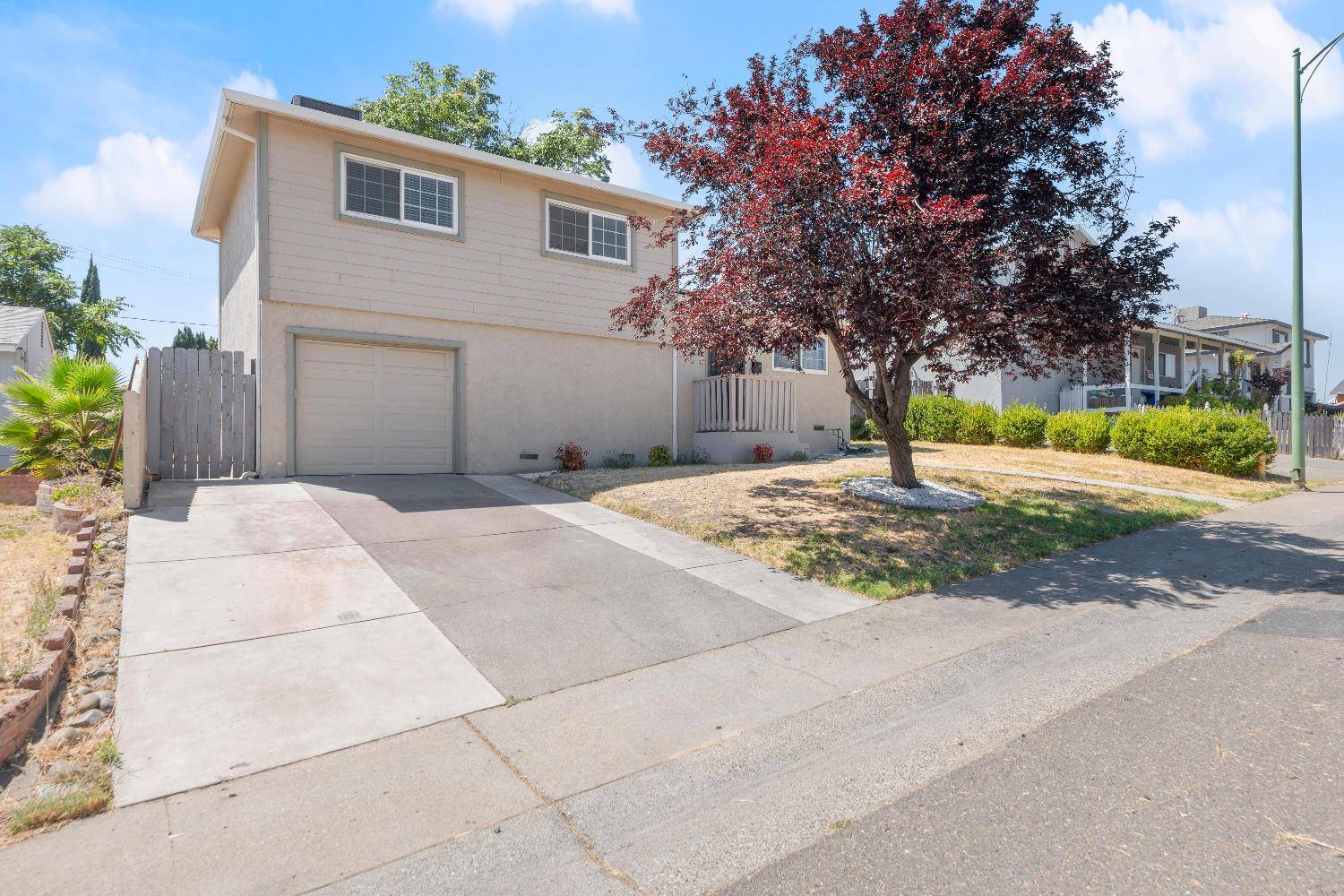 North Highlands, CA 95660,4180 Cornelia WAY