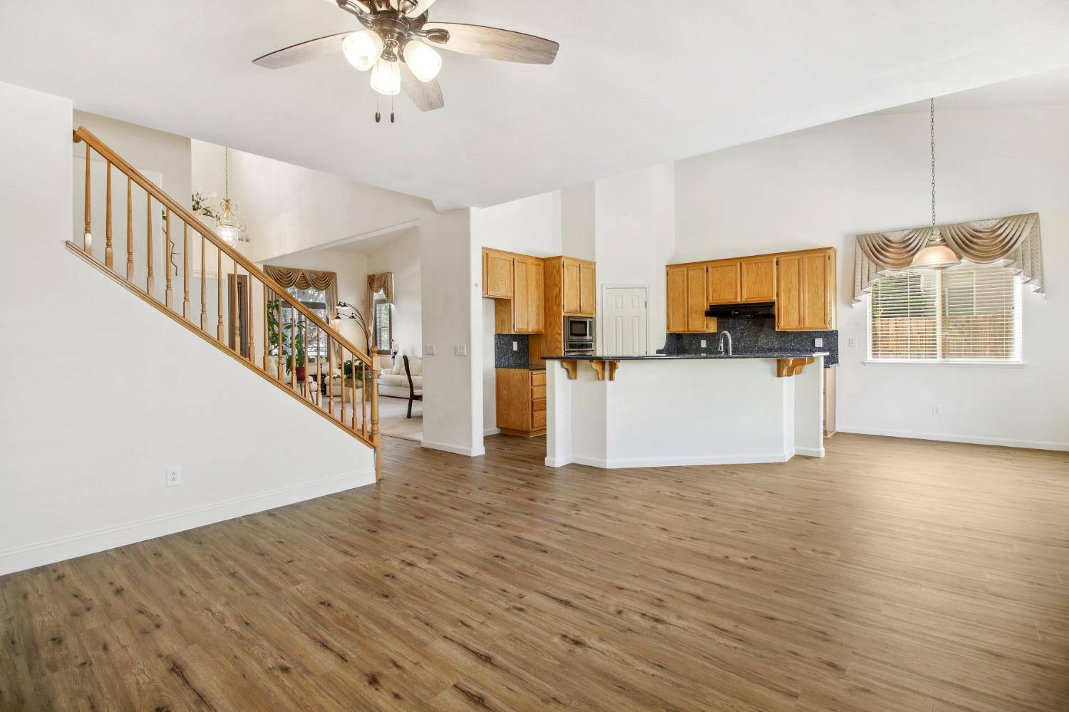 Elk Grove, CA 95624,9465 Mainline DR