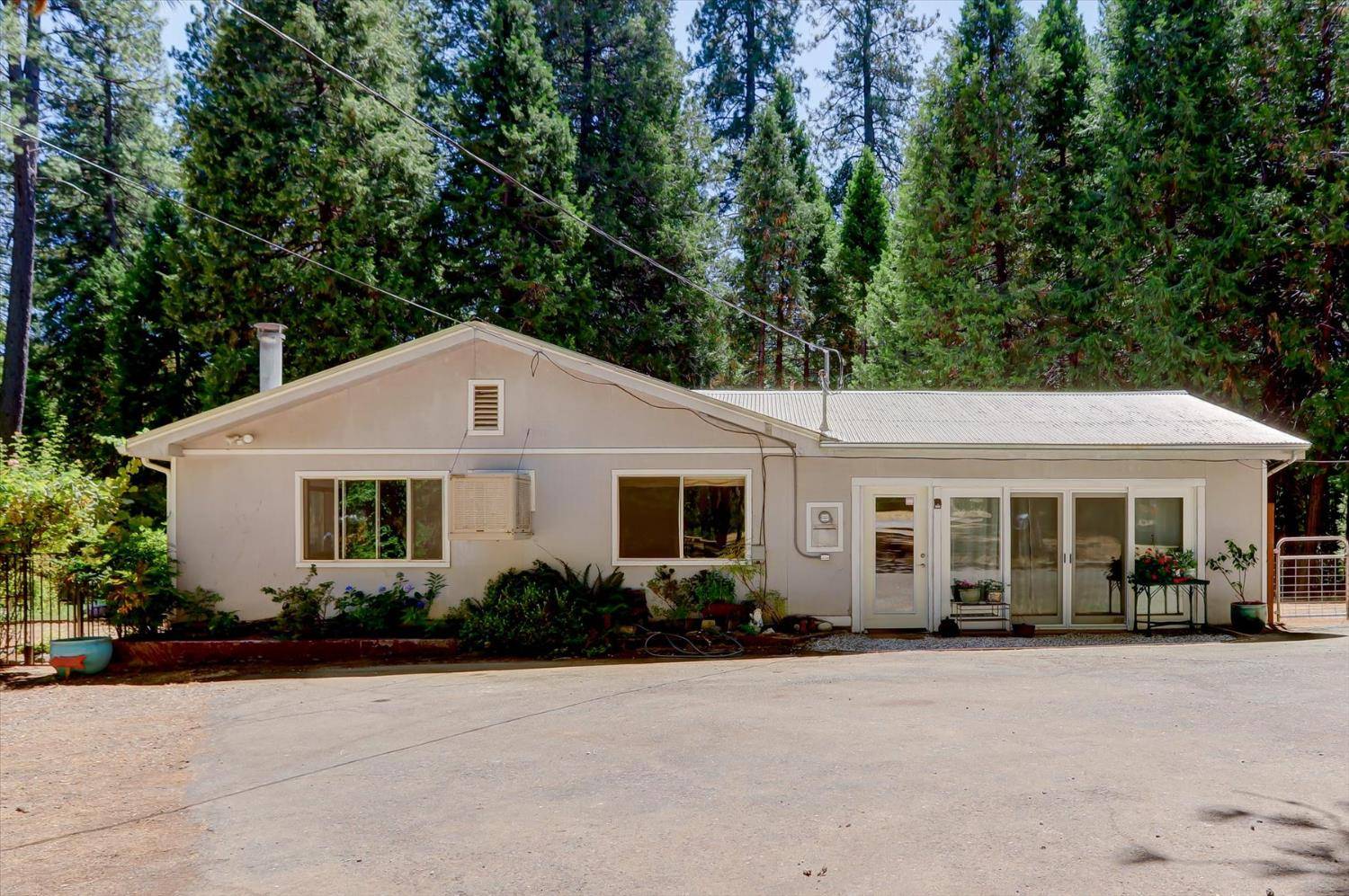 Nevada City, CA 95959,181 Bost AVE